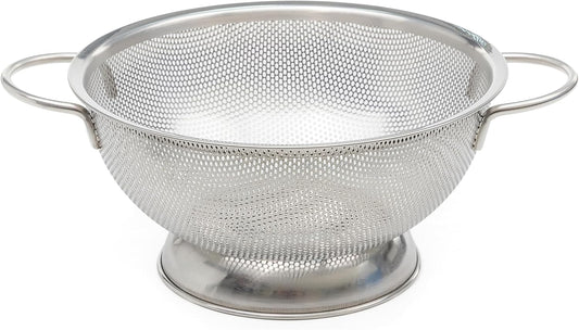 SAMMART 10 inches Perforated Stainless Steel Sheet Colander with Handle - Strainer for Pasta, Noodle and Fruits