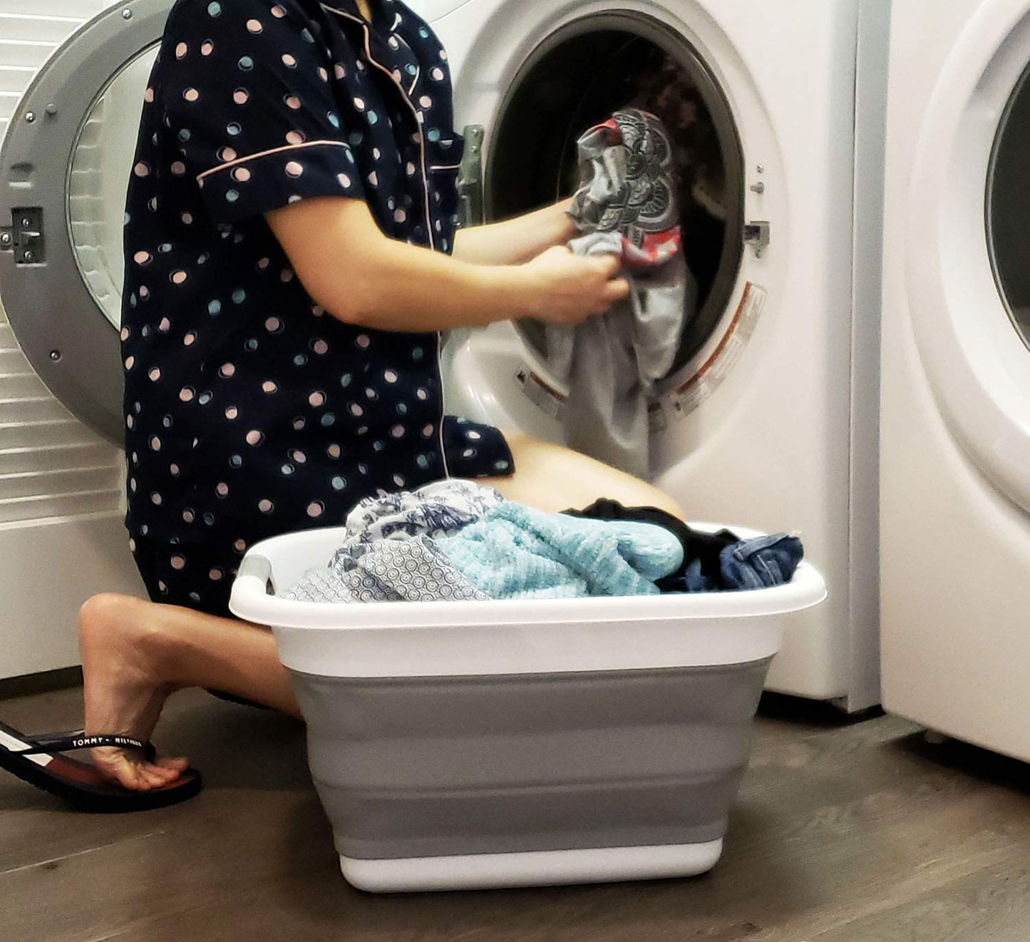 SAMMART 25L (6.6 gallon) Collapsible Laundry Basket/Tub - Foldable Storage Container/Organizer - Portable Washing Bin - Space Saving Hamper, Water capacity: 19L (5 gallon)