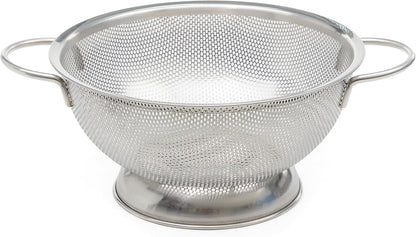 SAMMART 10 inches Perforated Stainless Steel Sheet Colander with Handle - Strainer for Pasta, Noodle and Fruits