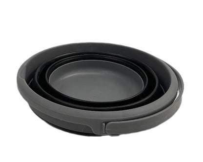 SAMMART Collapsible Plastic Bucket - Foldable Round Tub with Handle - Pop Up Saving (Grey/Black, 5.5L)