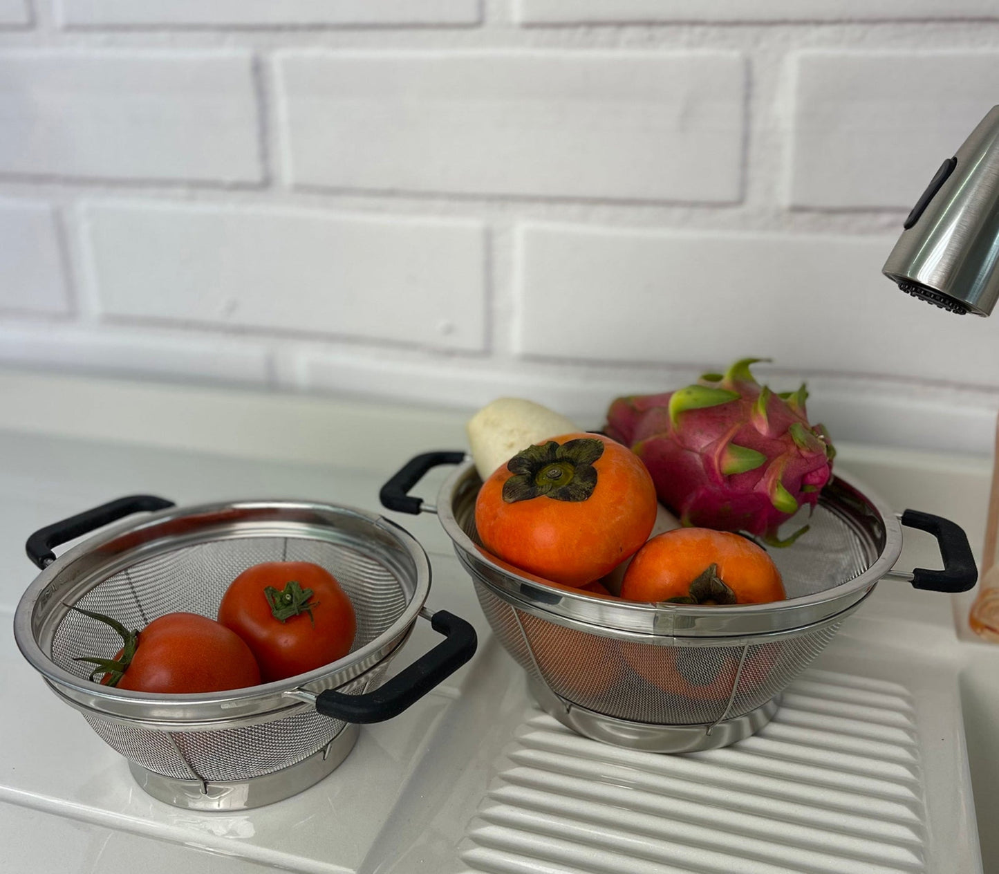 SAMMART Set of 2 Stainless Steel Mesh Colander with Black Silicone Handle - Strainer for Pasta, Noodle and Fruits